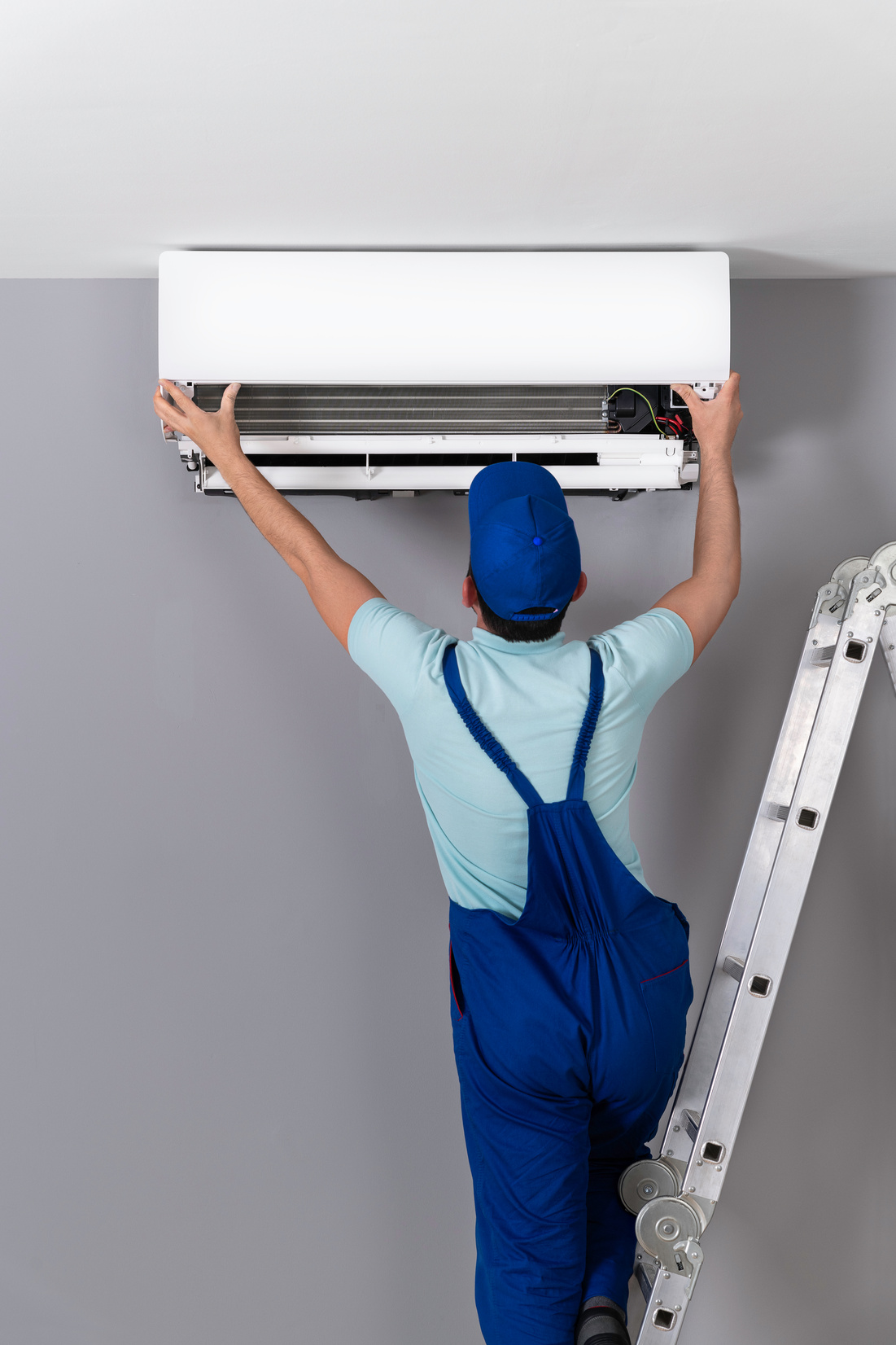 Air Conditioner Installing